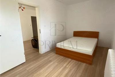 Apartament cu 3 camere semidecomandat în Spitalul Județean - 4