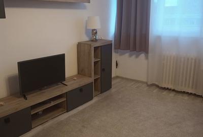 Sala Palatului Sala Palatului - 2