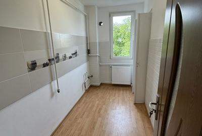 Apartament cu 3 camere decomandat în Central - 8