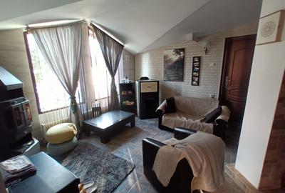 Casă cu 4 camere cu Teren 321 Mp în Albești - 2