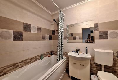 Apartament cu 3 camere semidecomandat, mobilat în Florești - 7