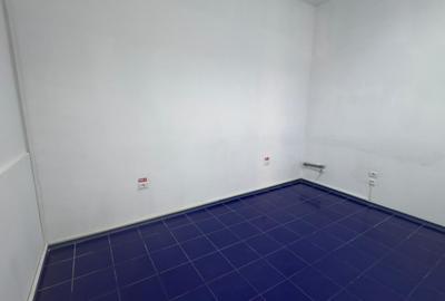 Casă cu 7 camere cu Teren 150 Mp în Tomis II - 11
