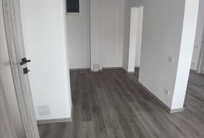 Apartament cu 3 camere în Central - 2
