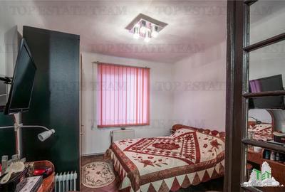 Casă individuală cu 7 camere cu Canalizare în Banu Manta - 13