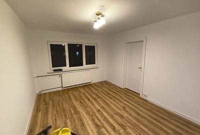 Apartament cu 2 camere semidecomandat, mobilat în Dacia - 1