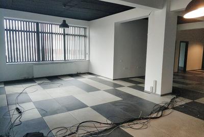 Birou premium, 260 mp, cladire noua, utlilitati separate - 5