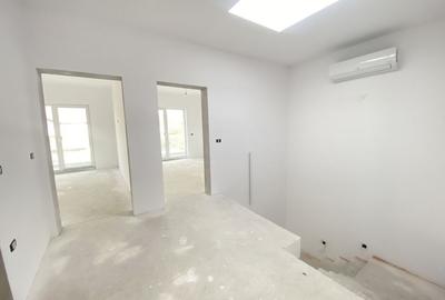 Jumatate De Duplex, 5 Camere, 3 Bai, 151mp, Dumbravita, Comision 0 - 5