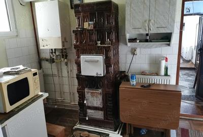 Casă cu 4 camere în Slătioara - 2