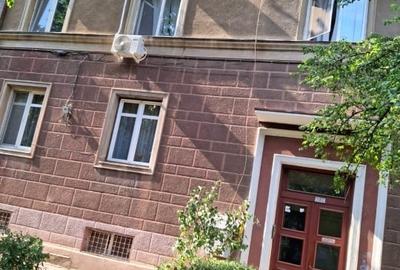 Vand Garsoniera Mihai Eminescu