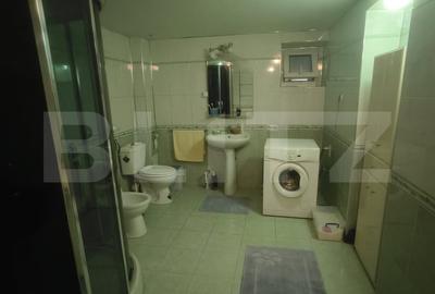 Spațiu comercial, de 440 mp, în Central - 14