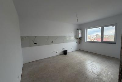 Casă cu 4 camere în Valea Adâncă - 2