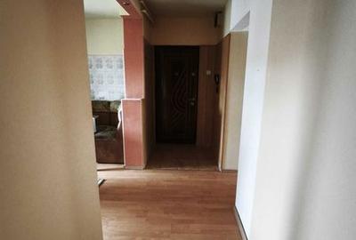 Apartament cu 3 camere decomandat în Central - 3
