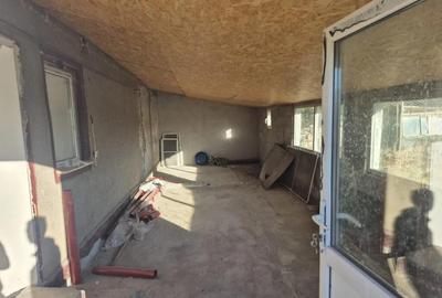 Casă cu 4 camere cu Teren 3500 Mp în Amaru - 5