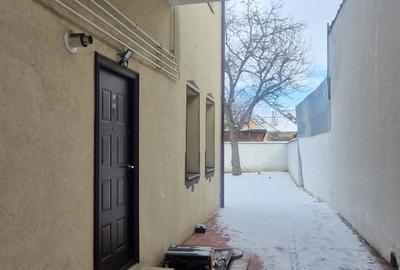 Inchiriere garsoniera cocheta, zona Blumana - 12