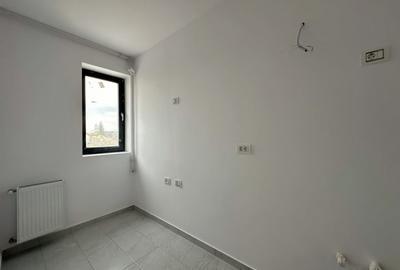 Fratiei 7 - garsoniera cu blacon si bucatarie inchisa - 12