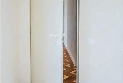 Apartament cu 3 camere în Unirii - 15