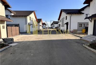 Duplex cu 4 camere cu Canalizare în Strejnicu - 22