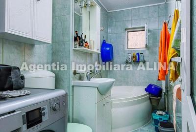 Apartament cu 2 camere decomandat în Decebal