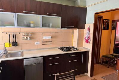 Apartament cu 4 camere decomandat în Central - 7