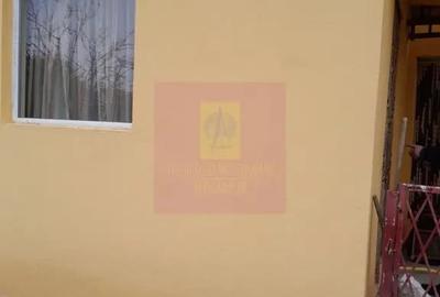 Casă cu 3 camere cu Teren 15000 Mp în Bărcănești