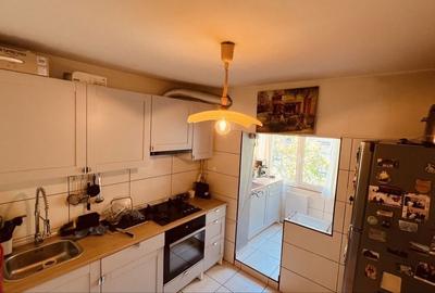 Apartament cu 3 camere decomandat în Apusului - 4