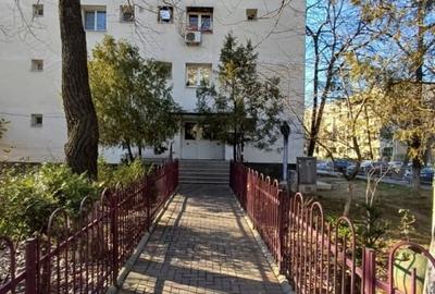 Garsonieră decomandată, mobilată în Titan - 7