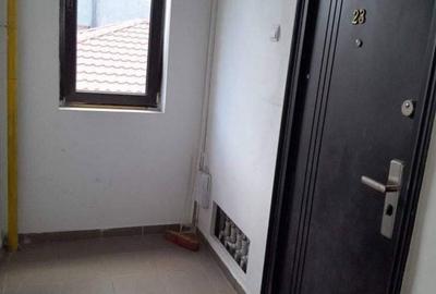 Garsonieră decomandată în Exterior Vest - 6