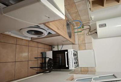 Garsonieră decomandată în Ștefăneștii de Jos - 2