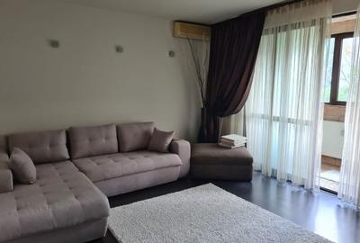 Închiriere apartament 3 camere - 4