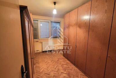 Apartament cu 3 camere decomandat, mobilat în Torontalului - 10