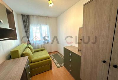 3 camere decomandate, etaj intermediar,zona strazii Arinilor - 4