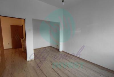 Garsonieră semidecomandată în Ștefan cel Mare - 2