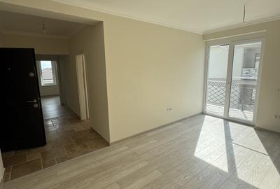 Apartament cu 2 camere decomandat în Giroc - 1