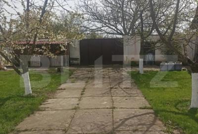 Casă cu 5 camere cu Teren 21111 Mp în Central - 15