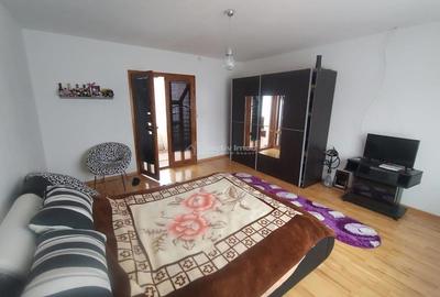 Casă cu Teren 1200 Mp în Constantin Daicoviciu - 1