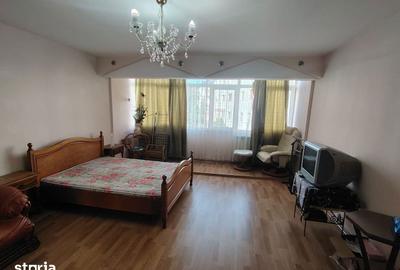 Apartament cu 3 camere decomandat în Central - 16
