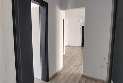Apartament 3 camere balcon parcare zona Broscarie - 8