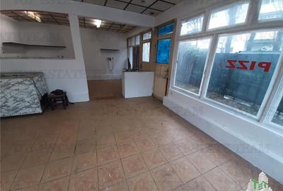 Spațiu comercial, de 50 mp, în Sebastian - 9