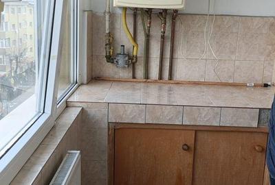 Apartament cu 3 camere în Central - 2