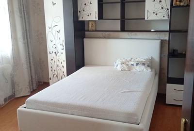 Casă cu 4 camere cu Teren 1000 Mp în Cătămărești - 8