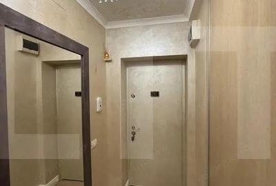 Apartament cu 2 camere decomandat în Subcetate - 4