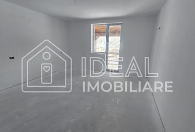 Duplex cu 4 camere cu Canalizare în Central - 7