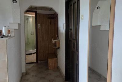 Apartament cu 2 camere decomandat în Vasile Aaron - 2