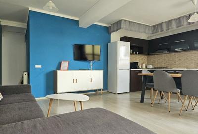 Apartament 3 camere 85 mp, etaj intermediar, situat central - Strada de Mijloc - 1