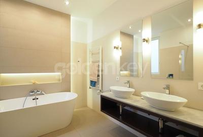 Apartament spatios cu 4 camere | mobilat | vedere libera | 2 garaje - 11