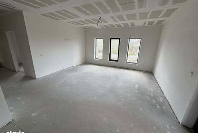 Casă cu 3 camere cu Teren 450 Mp în Lazuri - 7