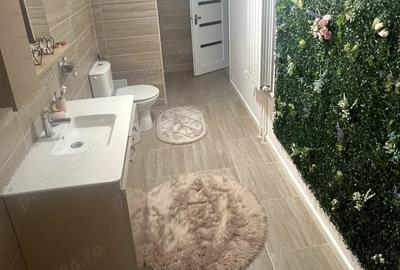 Casă cu Canalizare în Central - 3