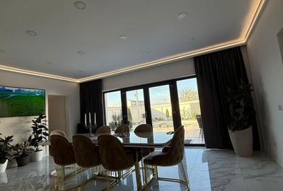 Casă cu 5 camere cu Teren 560 Mp în Malu Mare - 13