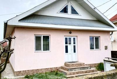 Casă cu 4 camere în Central - 6