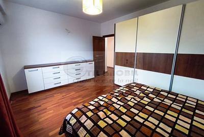 Apartament 3 camere - Podul de Piatra - 120mp - 10